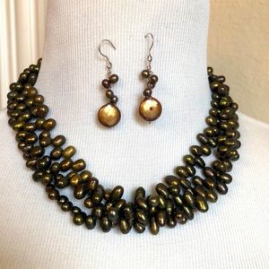 Copper/brown freshwater pearl necklace & earrings